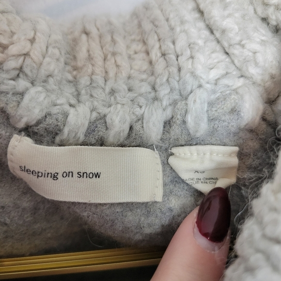 Extra Small Sleeping on Snow Anthropologie Gray Cowlneck Wool Sweater - Picture 2 of 6